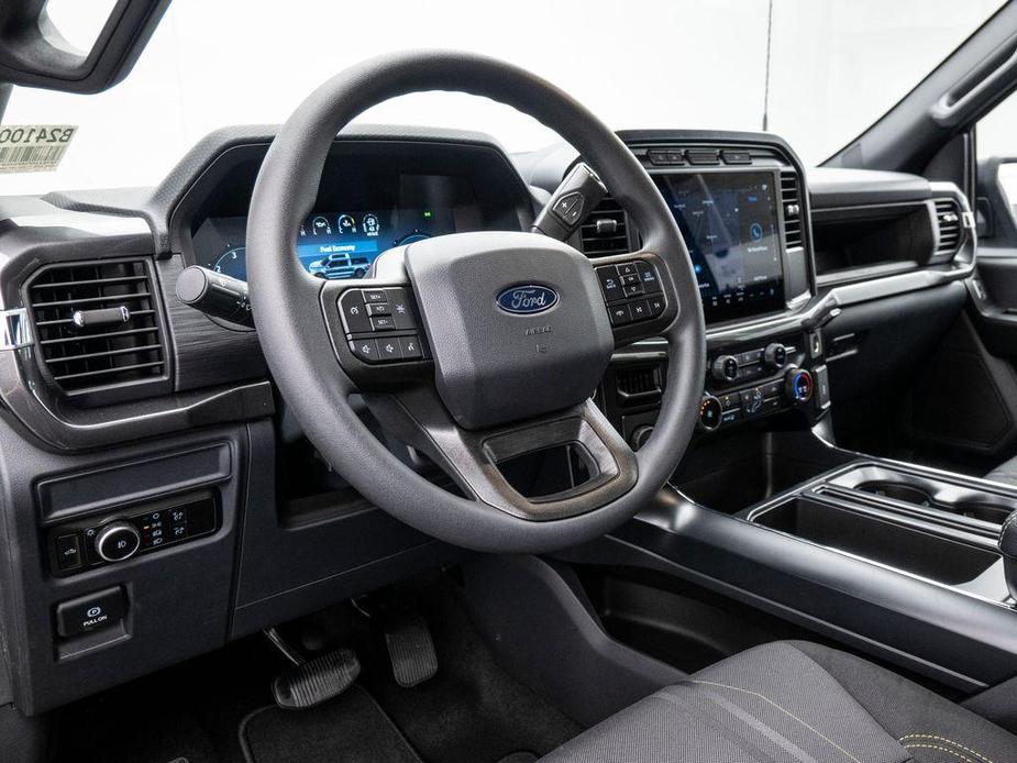 new 2024 Ford F-150 car, priced at $46,095