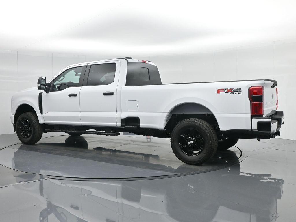 new 2024 Ford F-350 car, priced at $61,905