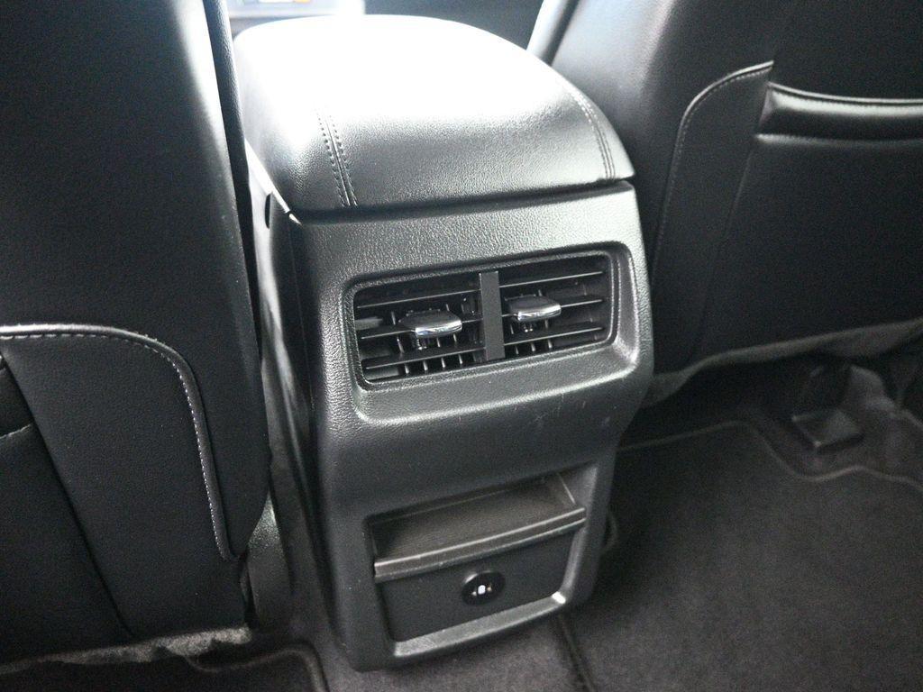 used 2023 Ford Edge car, priced at $22,500