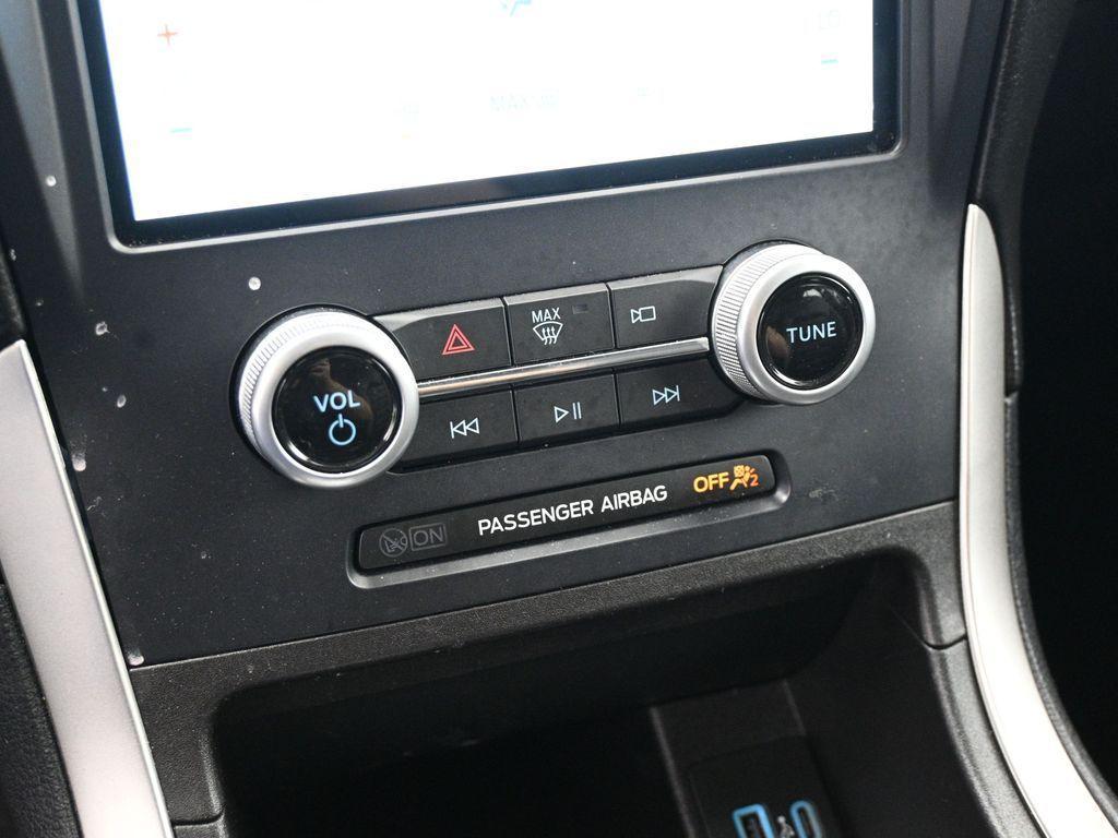 used 2023 Ford Edge car, priced at $22,500