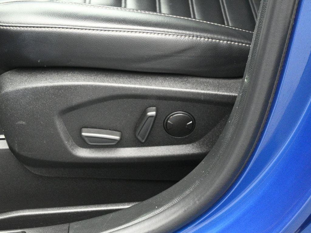 used 2023 Ford Edge car, priced at $22,500