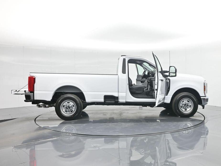 new 2024 Ford F-250 car, priced at $60,350