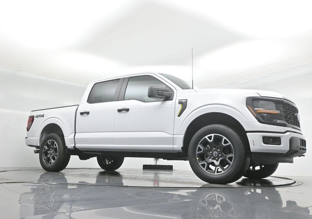 new 2025 Ford F-150 car, priced at $47,117
