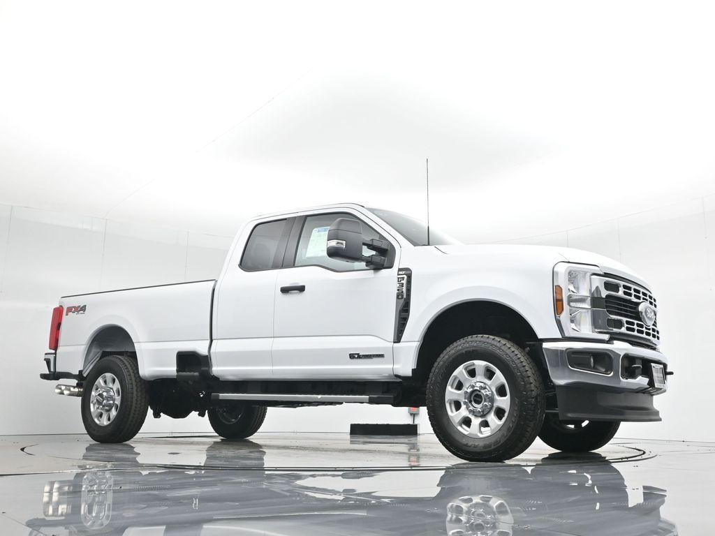 new 2024 Ford F-350 car, priced at $69,740