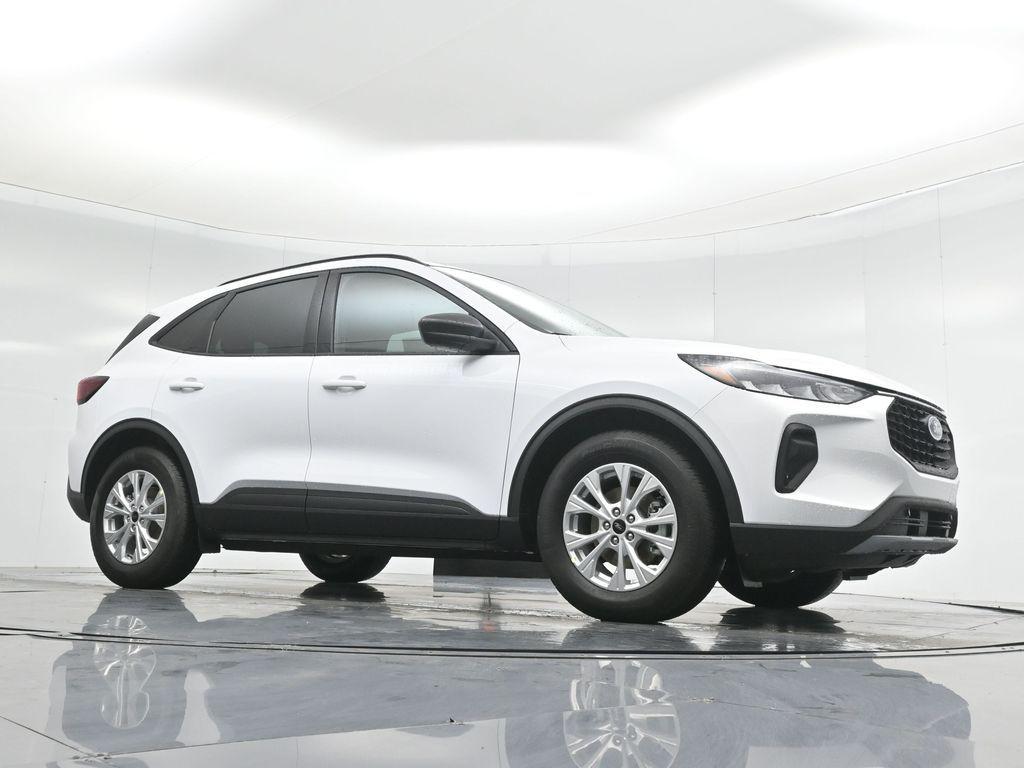 new 2025 Ford Escape car, priced at $27,145