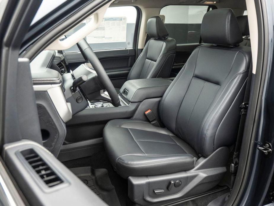 new 2024 Ford Expedition Max car, priced at $72,335