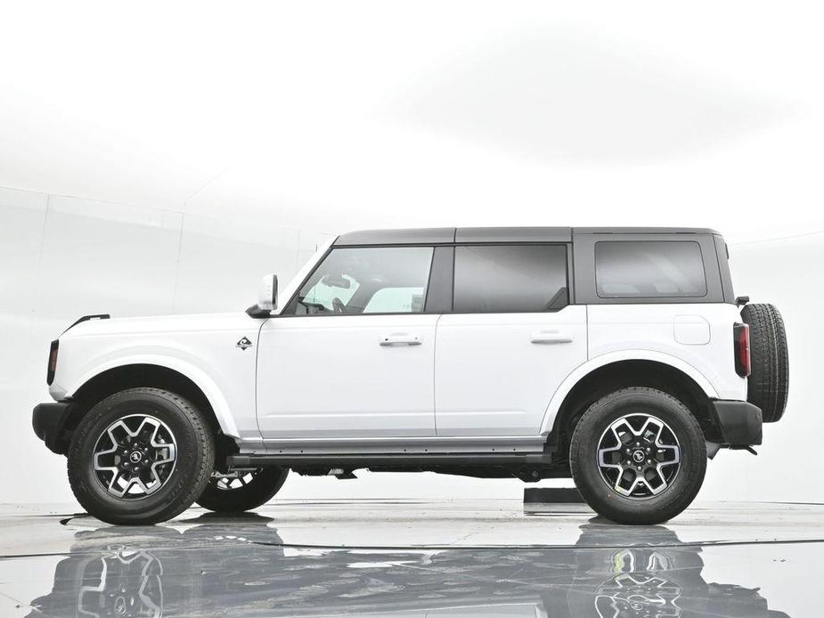 new 2024 Ford Bronco car, priced at $51,985