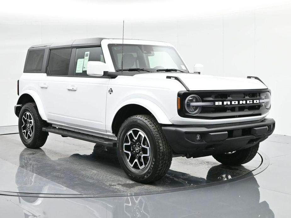 new 2024 Ford Bronco car, priced at $51,985