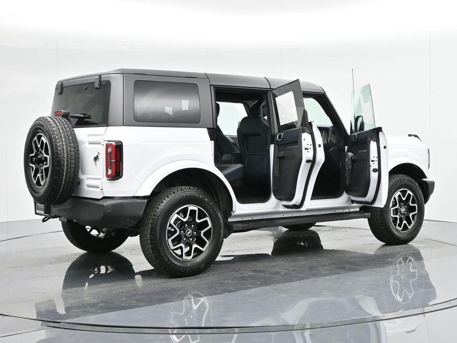 new 2024 Ford Bronco car, priced at $51,985