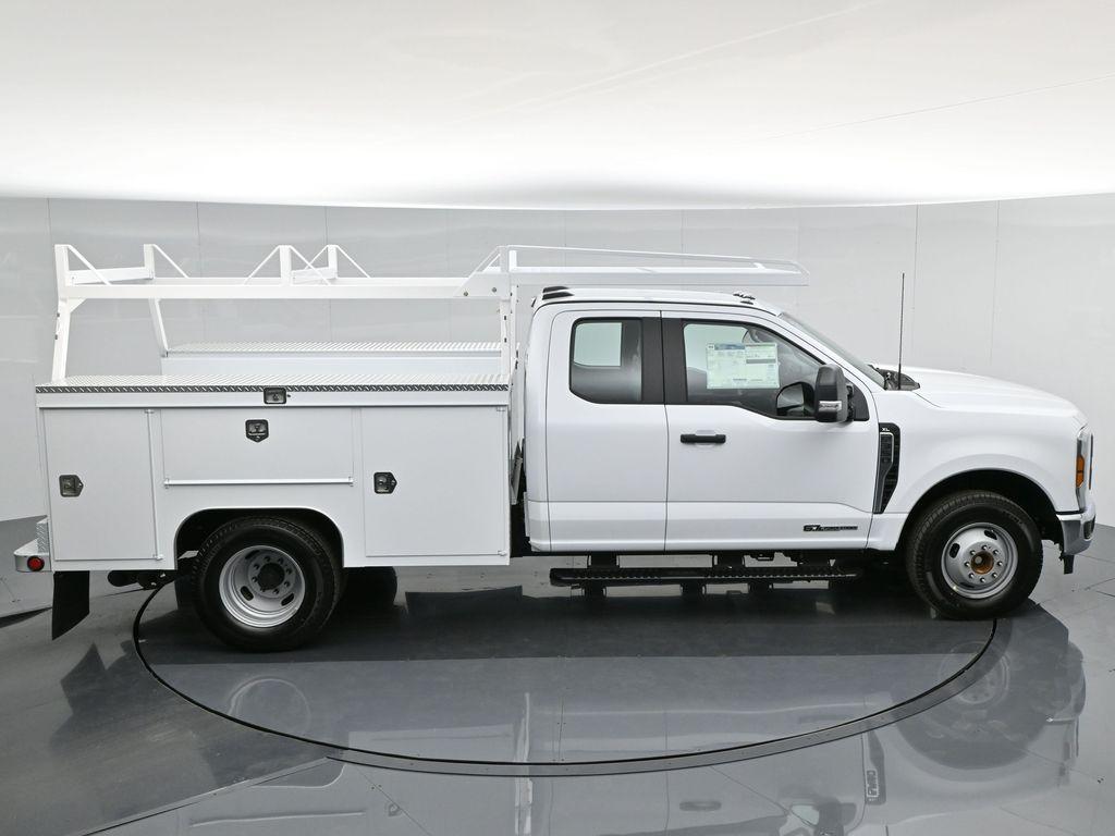 new 2024 Ford F-350 car, priced at $77,571