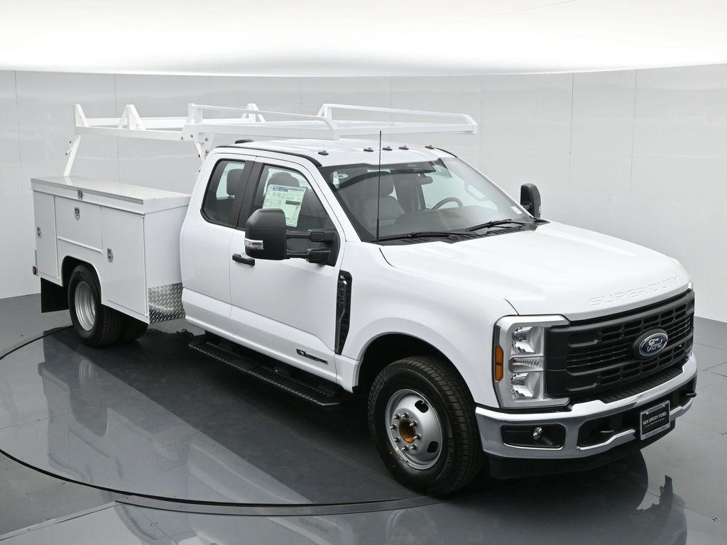 new 2024 Ford F-350 car, priced at $77,571