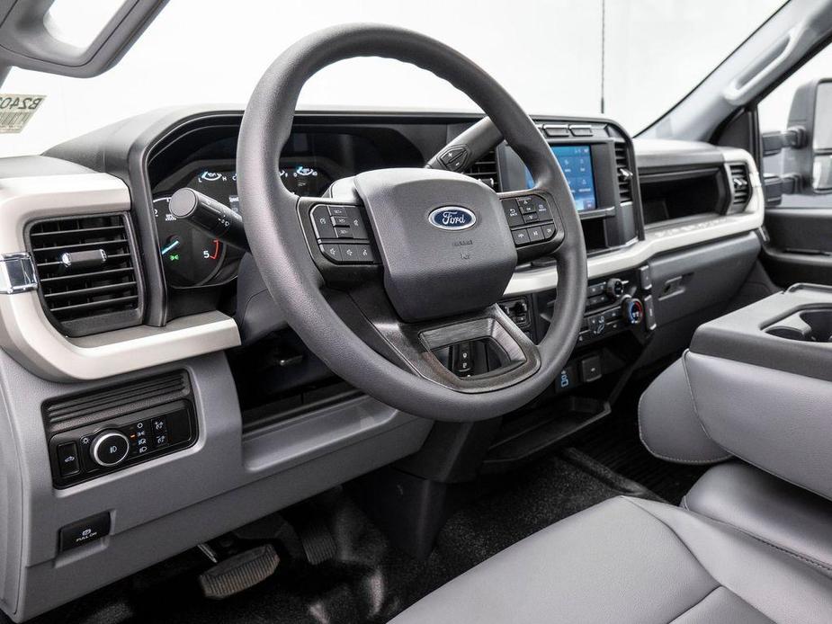 new 2024 Ford F-350 car, priced at $58,230