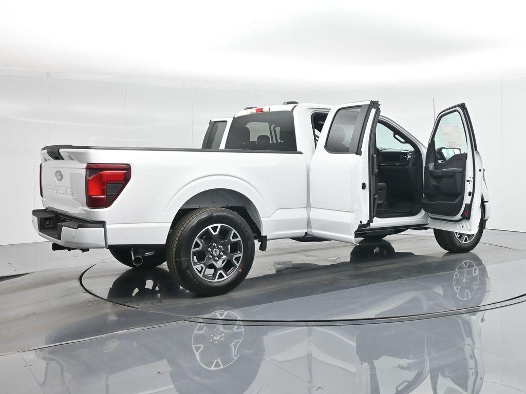 new 2025 Ford F-150 car, priced at $45,445