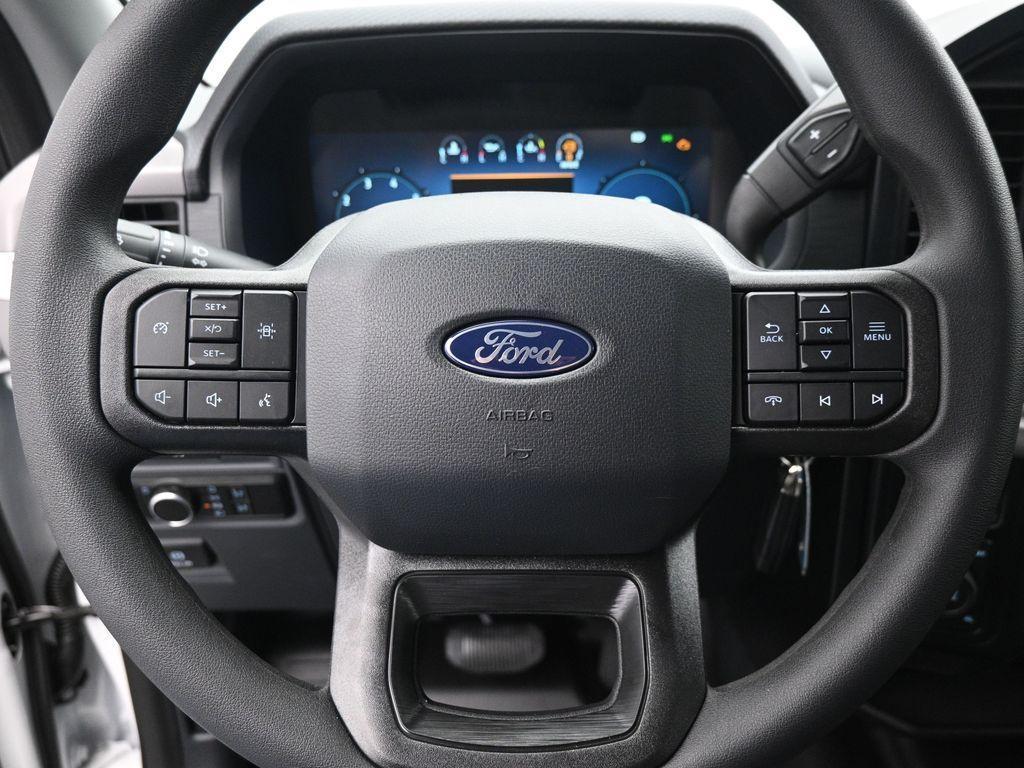 new 2025 Ford F-150 car, priced at $44,420