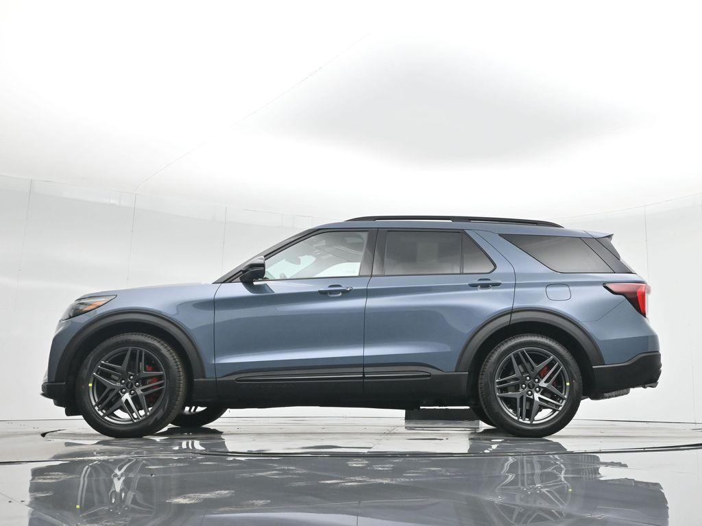 new 2025 Ford Explorer car, priced at $61,345