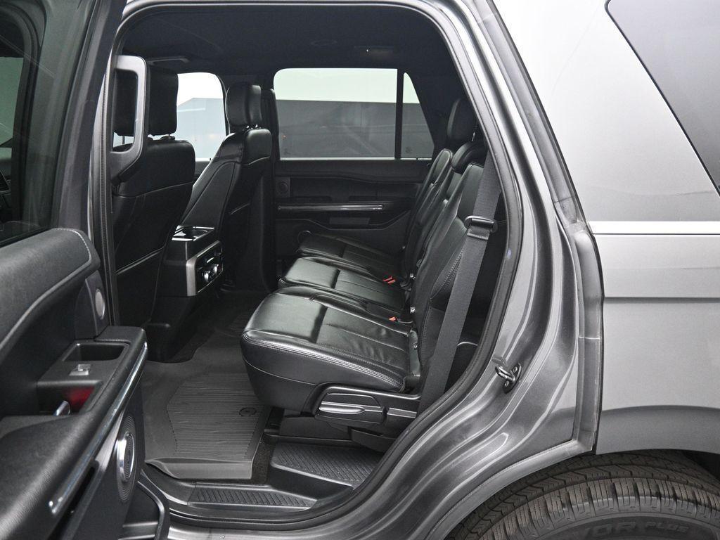 used 2019 Ford Expedition car, priced at $24,000