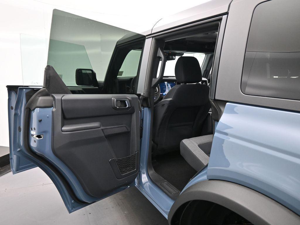 new 2025 Ford Bronco car, priced at $45,550