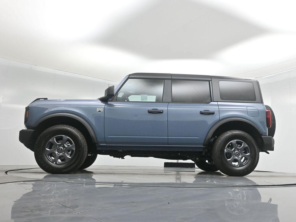 new 2025 Ford Bronco car, priced at $45,550