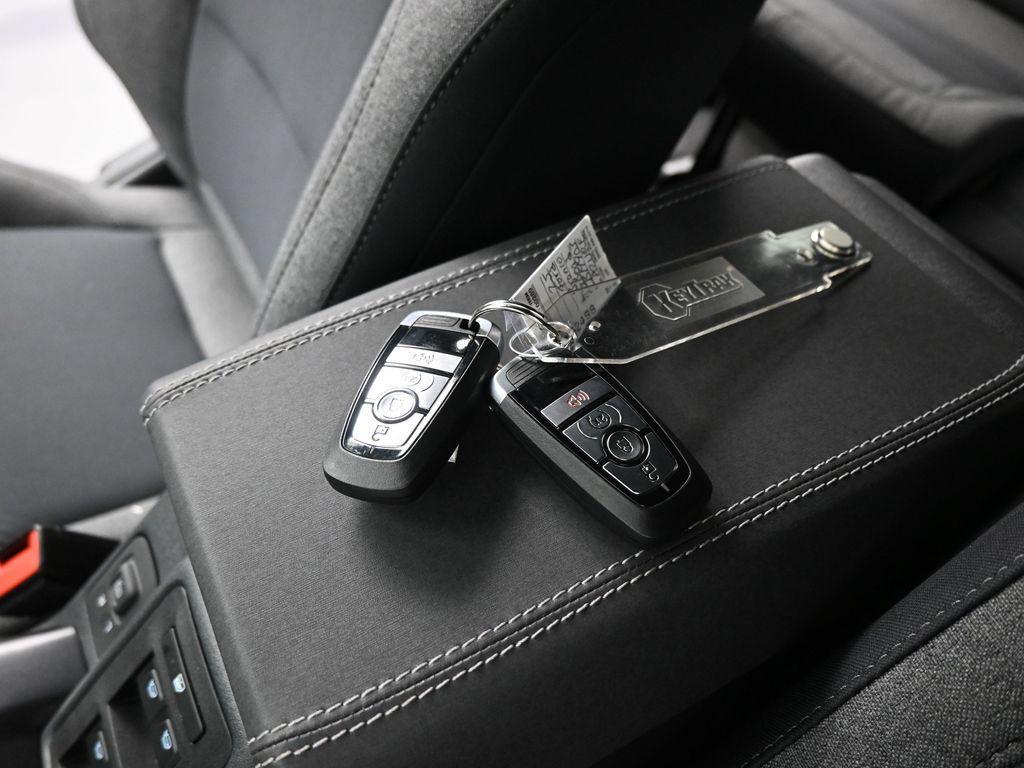 new 2025 Ford Bronco car, priced at $45,550