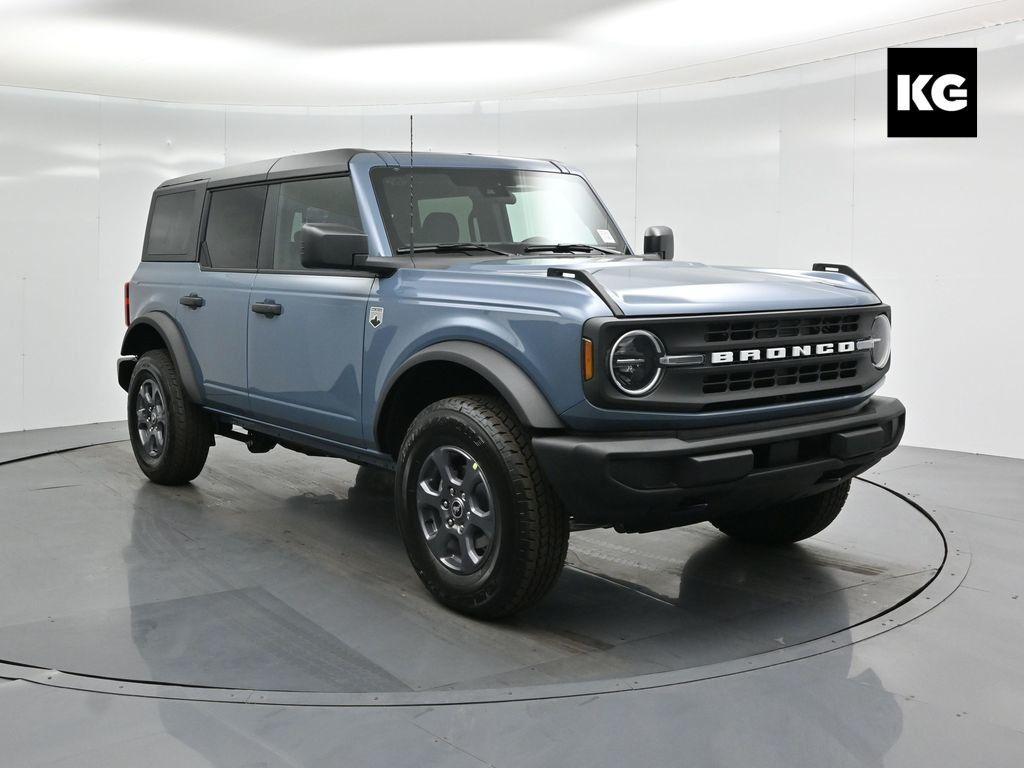 new 2025 Ford Bronco car, priced at $45,550
