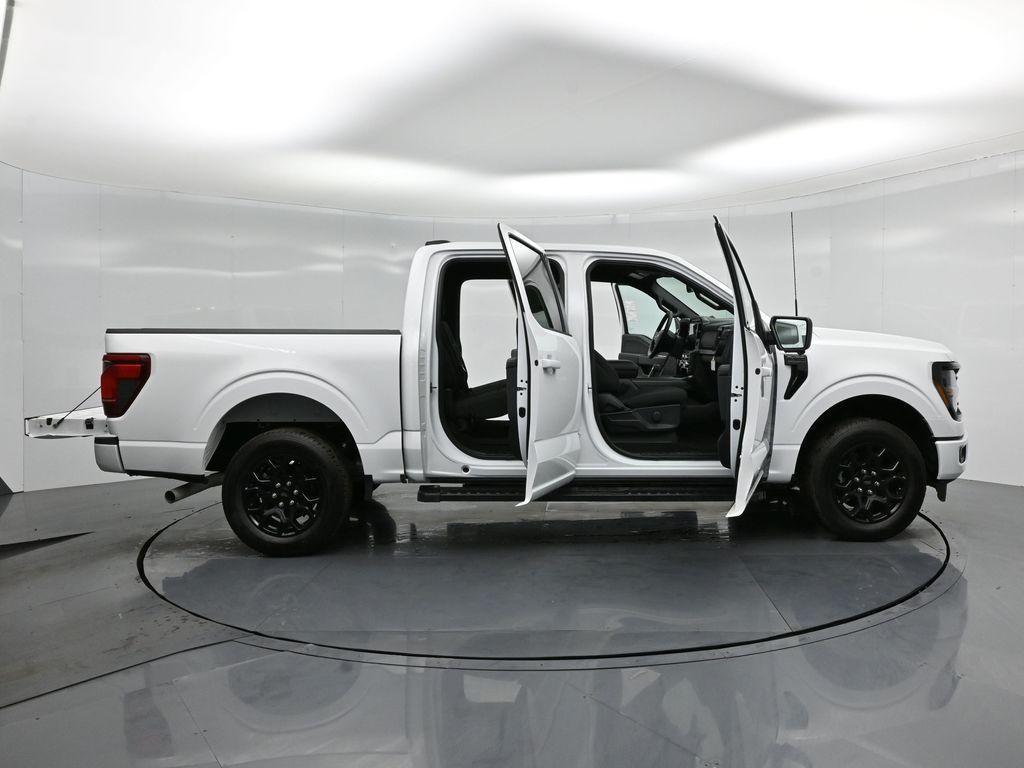 new 2024 Ford F-150 car, priced at $52,470