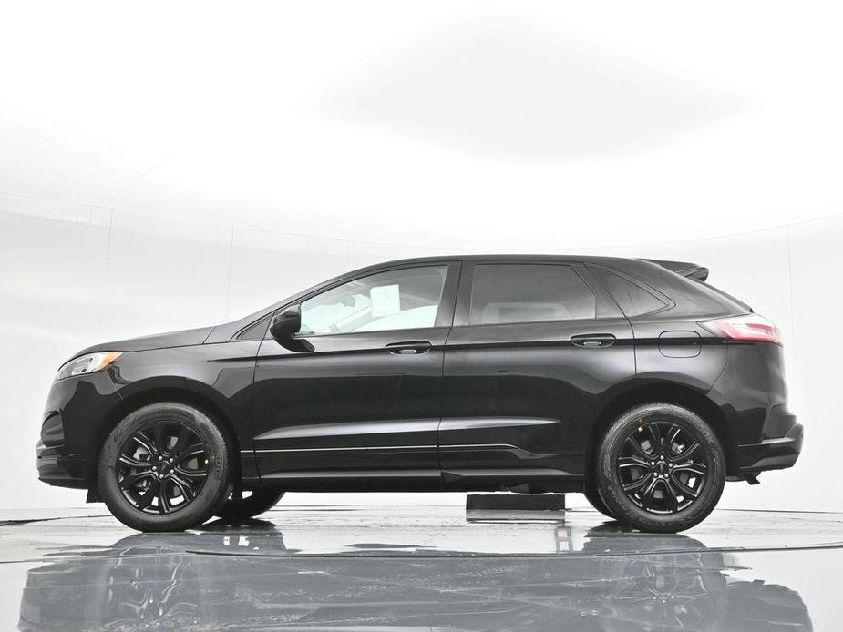 new 2024 Ford Edge car, priced at $41,645