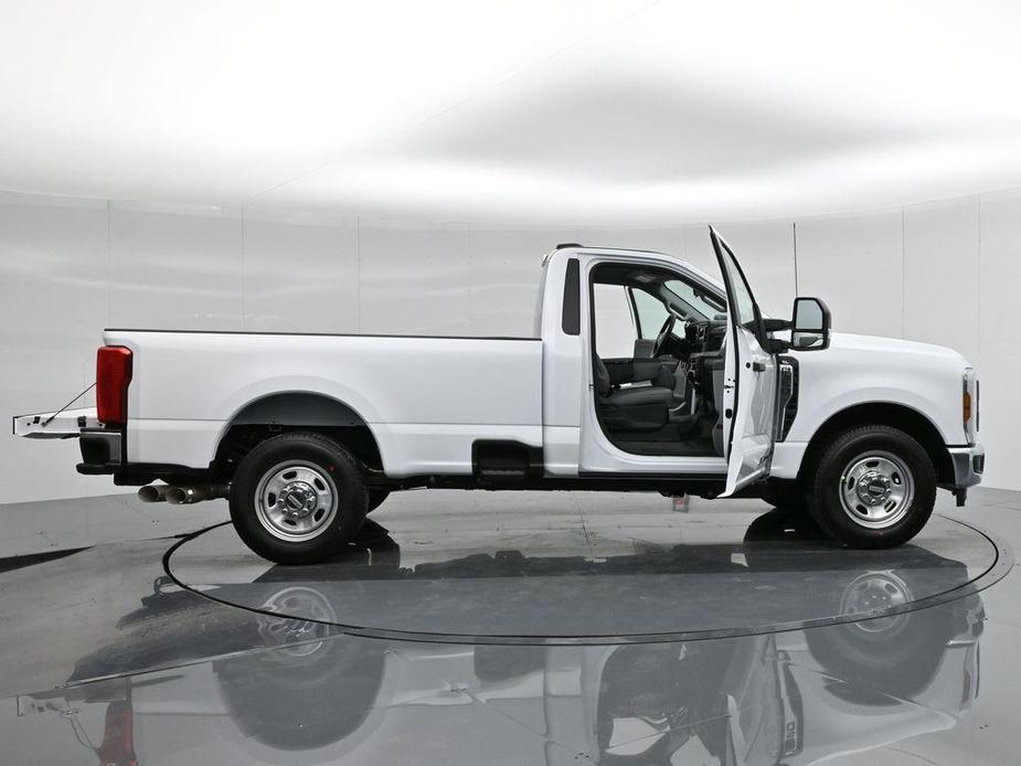 new 2024 Ford F-350 car, priced at $58,230