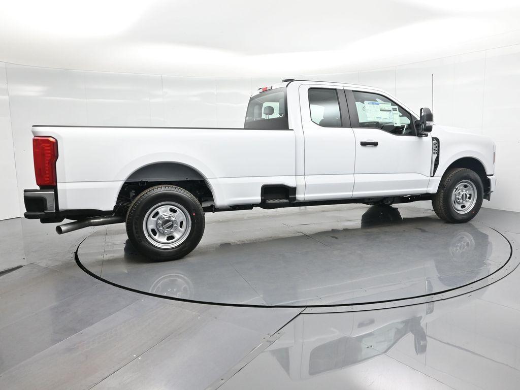 new 2024 Ford F-350 car, priced at $48,905