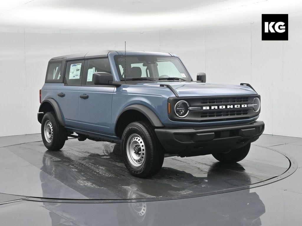 new 2025 Ford Bronco car, priced at $44,575