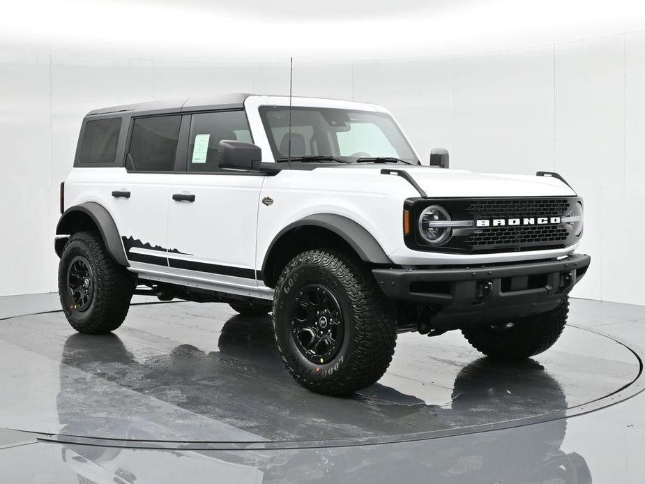 new 2024 Ford Bronco car, priced at $65,470