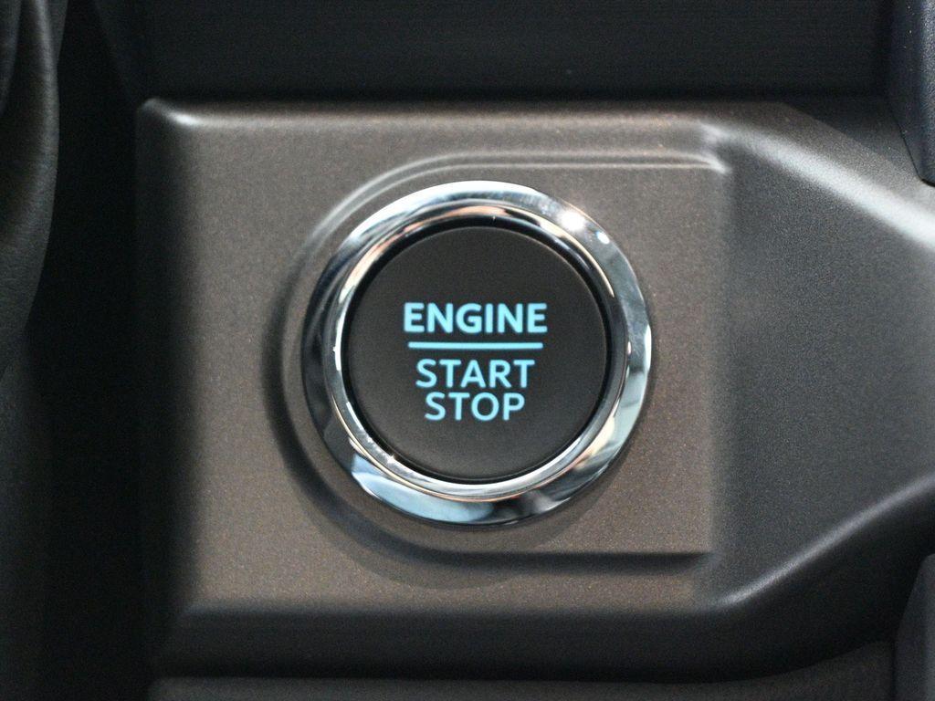 new 2024 Ford F-150 car, priced at $57,881