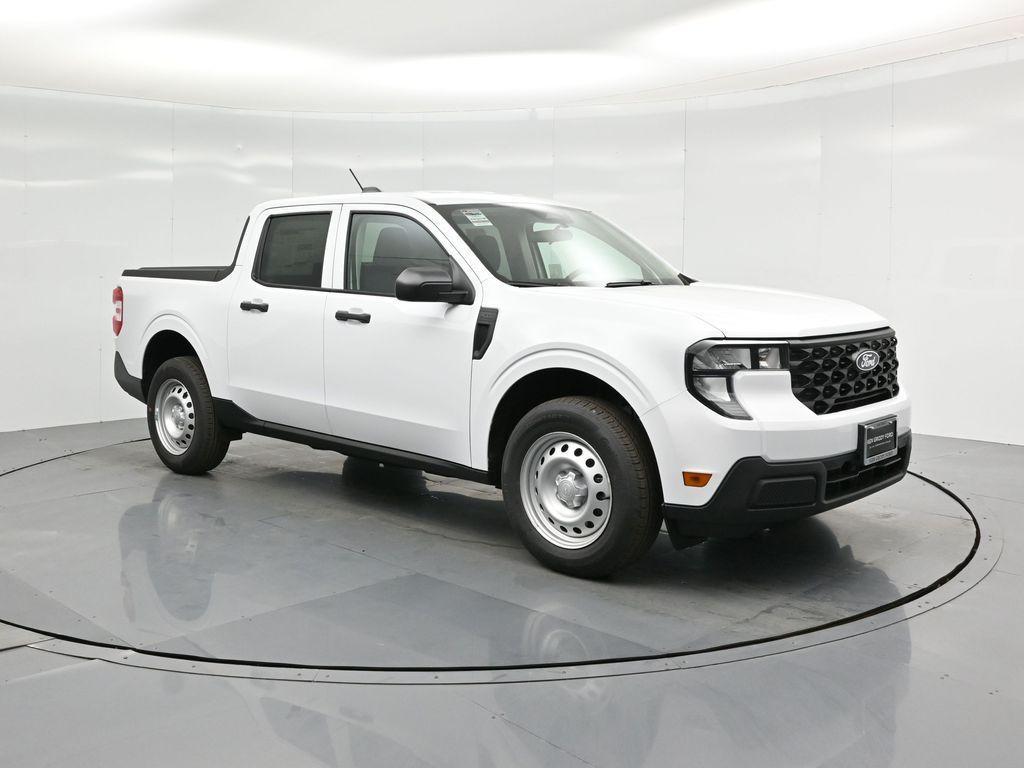 new 2025 Ford Maverick car