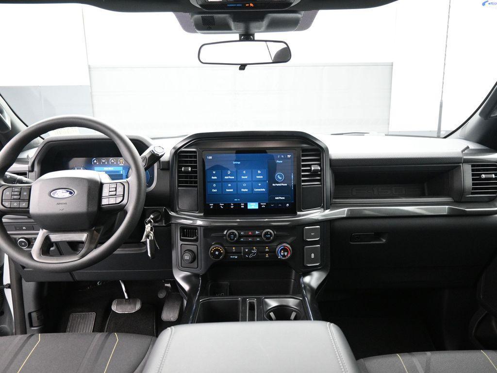 new 2025 Ford F-150 car, priced at $41,051
