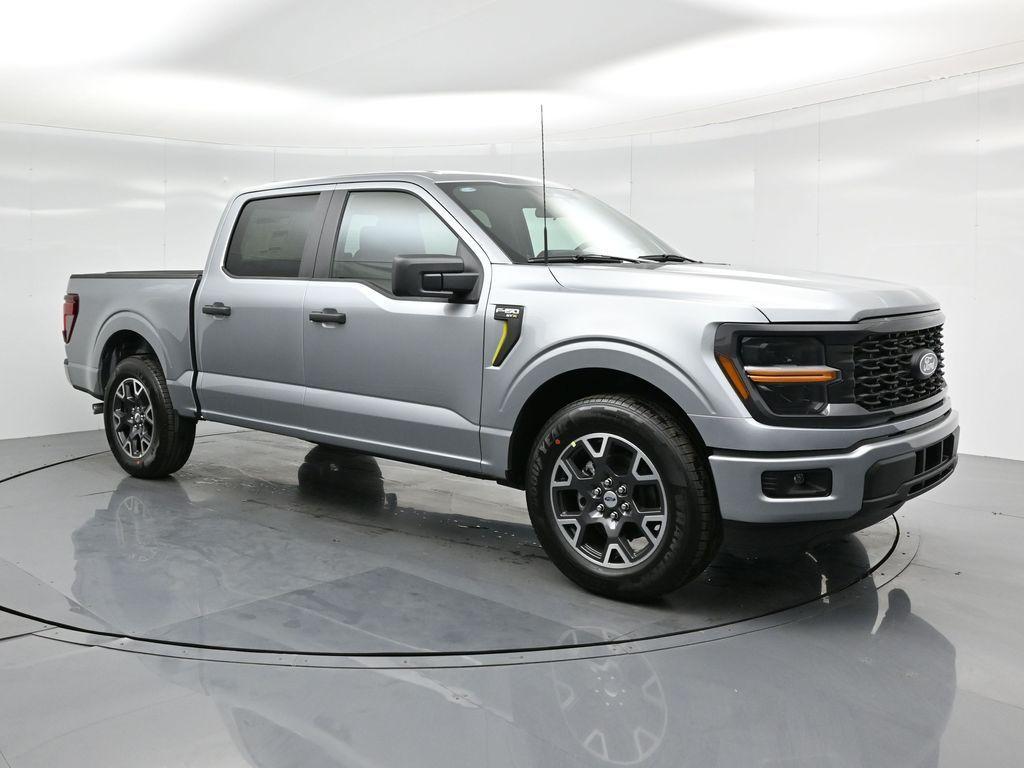 new 2024 Ford F-150 car, priced at $48,330