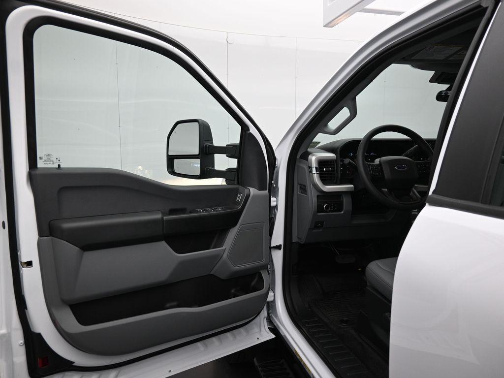 new 2026 Ford F-450 car, priced at $91,123