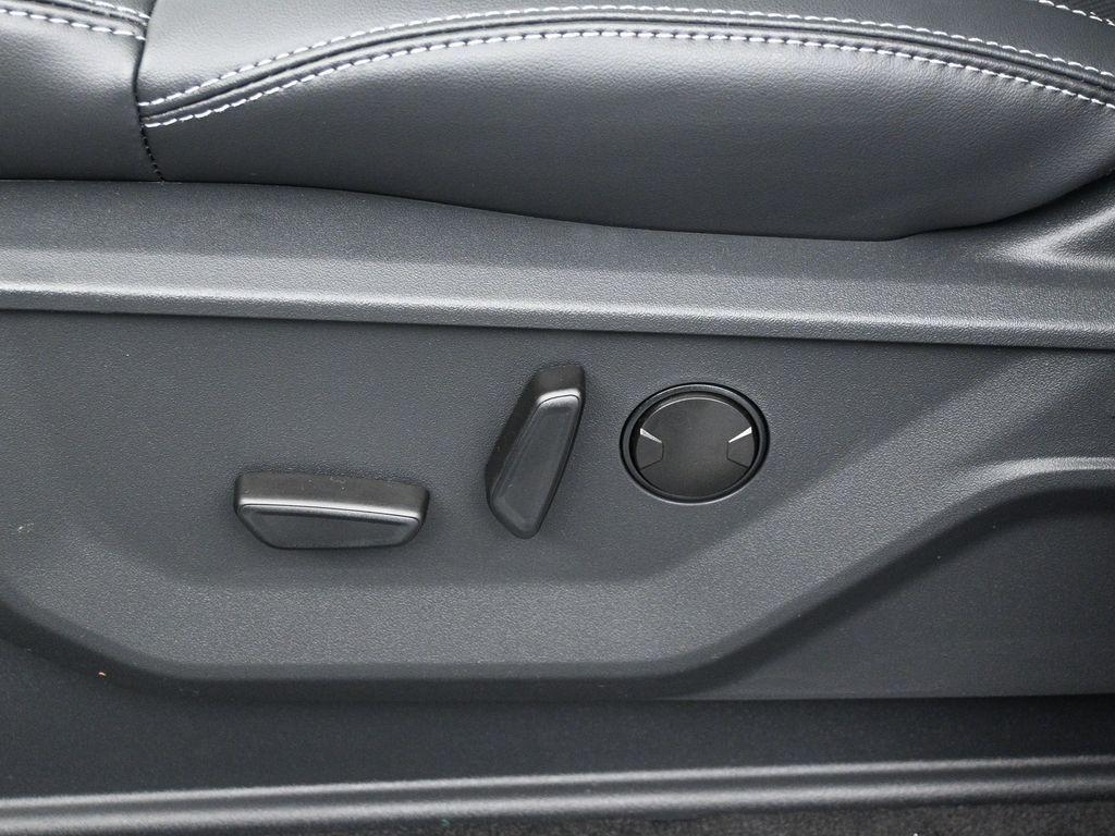 new 2025 Ford Expedition car, priced at $84,345