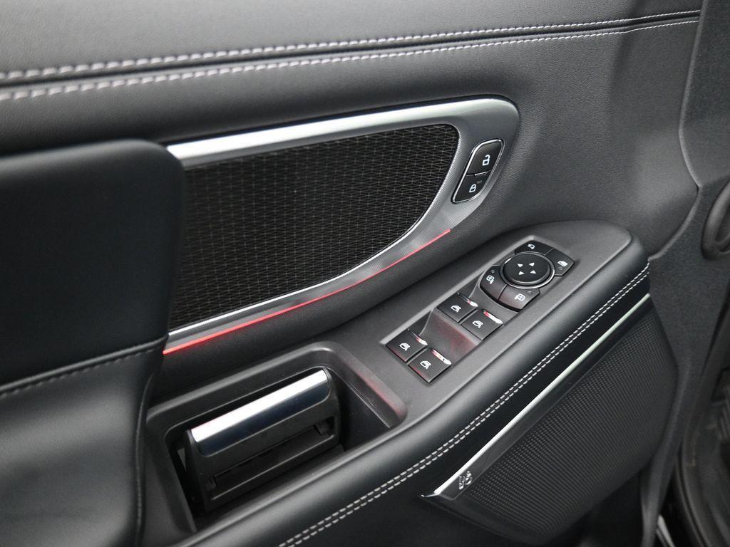 new 2025 Ford Expedition car, priced at $84,345