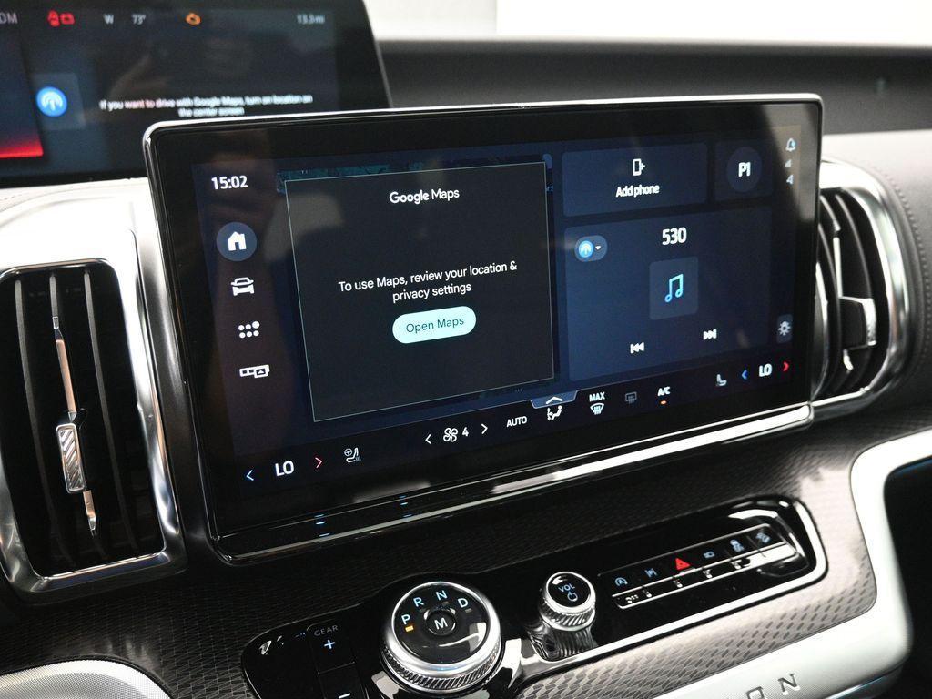 new 2025 Ford Expedition car, priced at $84,345