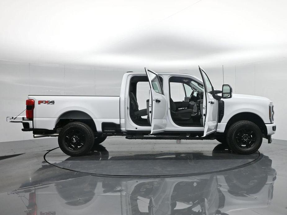 new 2024 Ford F-250 car, priced at $60,205