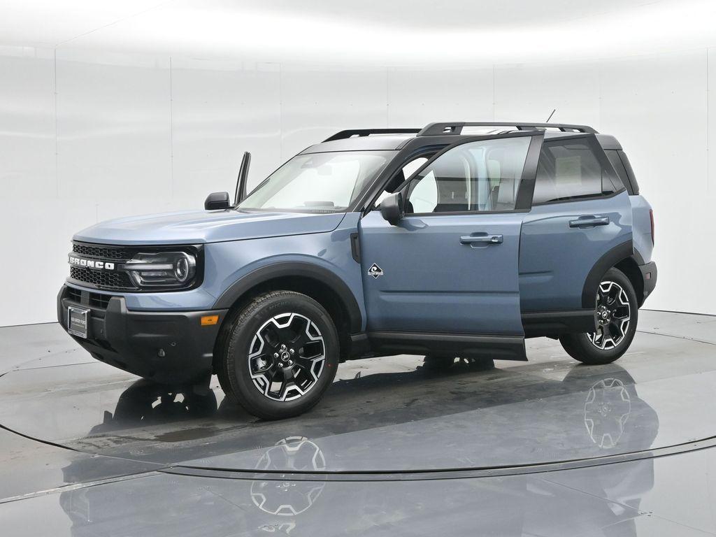 new 2025 Ford Bronco Sport car, priced at $39,480