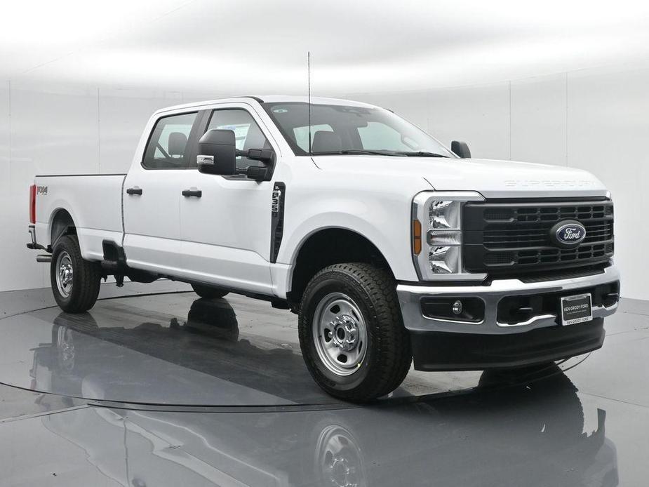 new 2024 Ford F-350 car, priced at $55,940