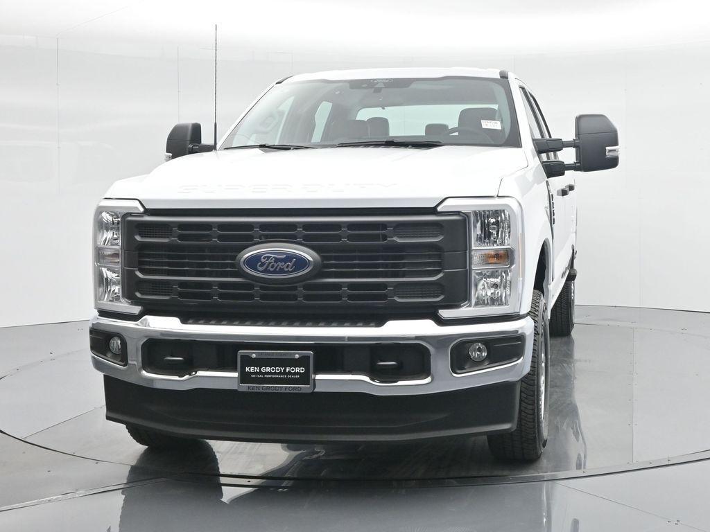 new 2024 Ford F-250 car, priced at $55,045