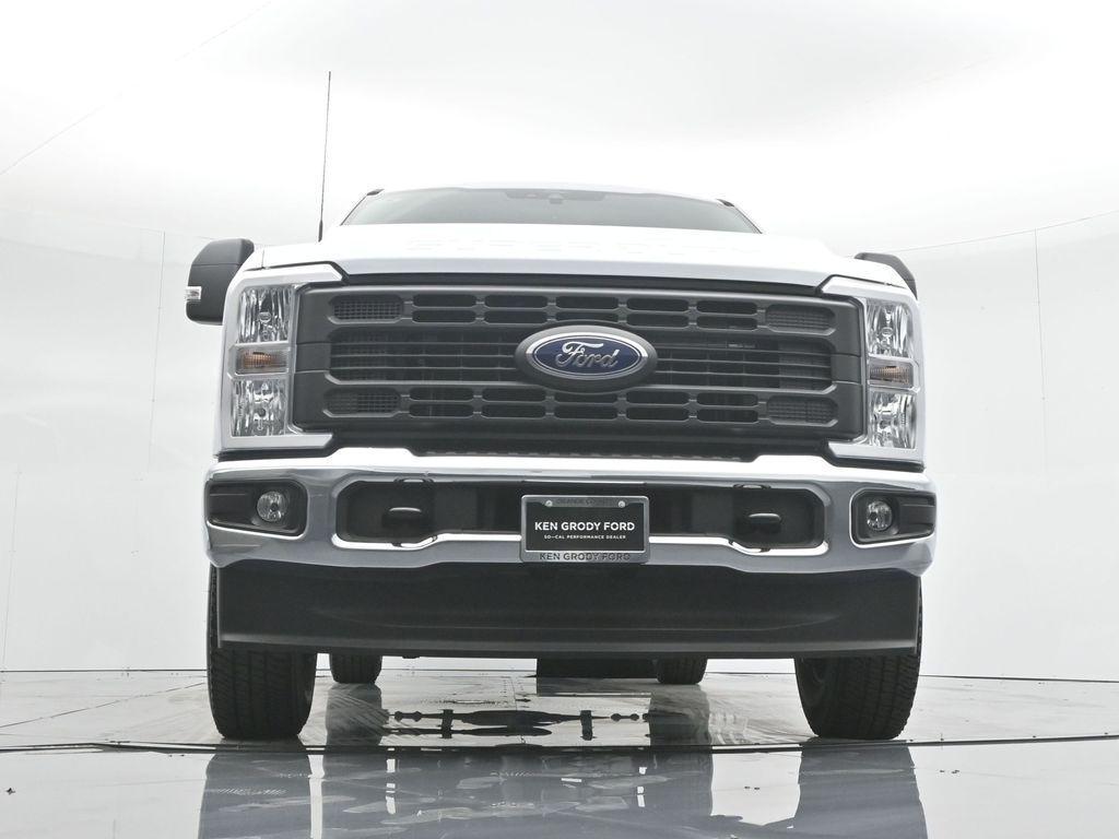 new 2024 Ford F-250 car, priced at $55,045