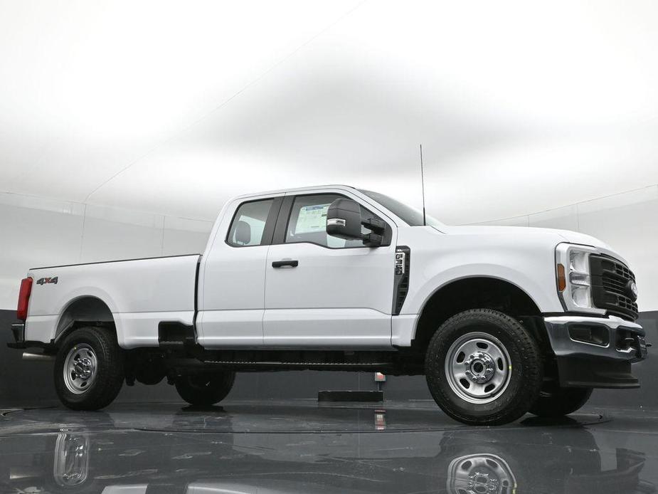 new 2024 Ford F-350 car, priced at $55,345