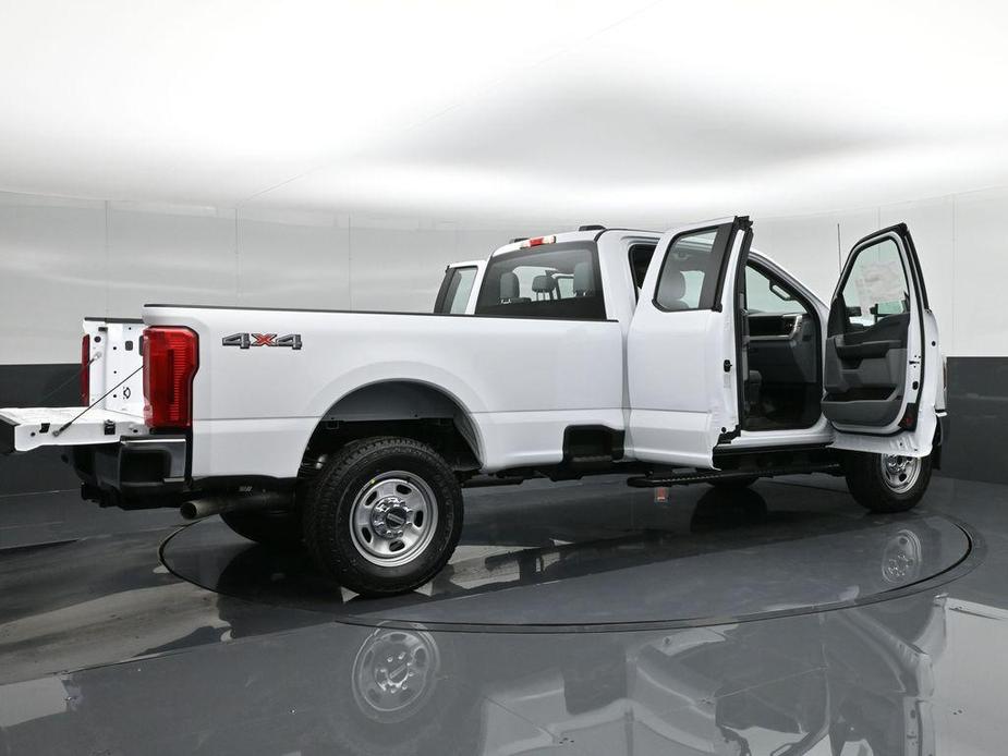 new 2024 Ford F-350 car, priced at $55,345