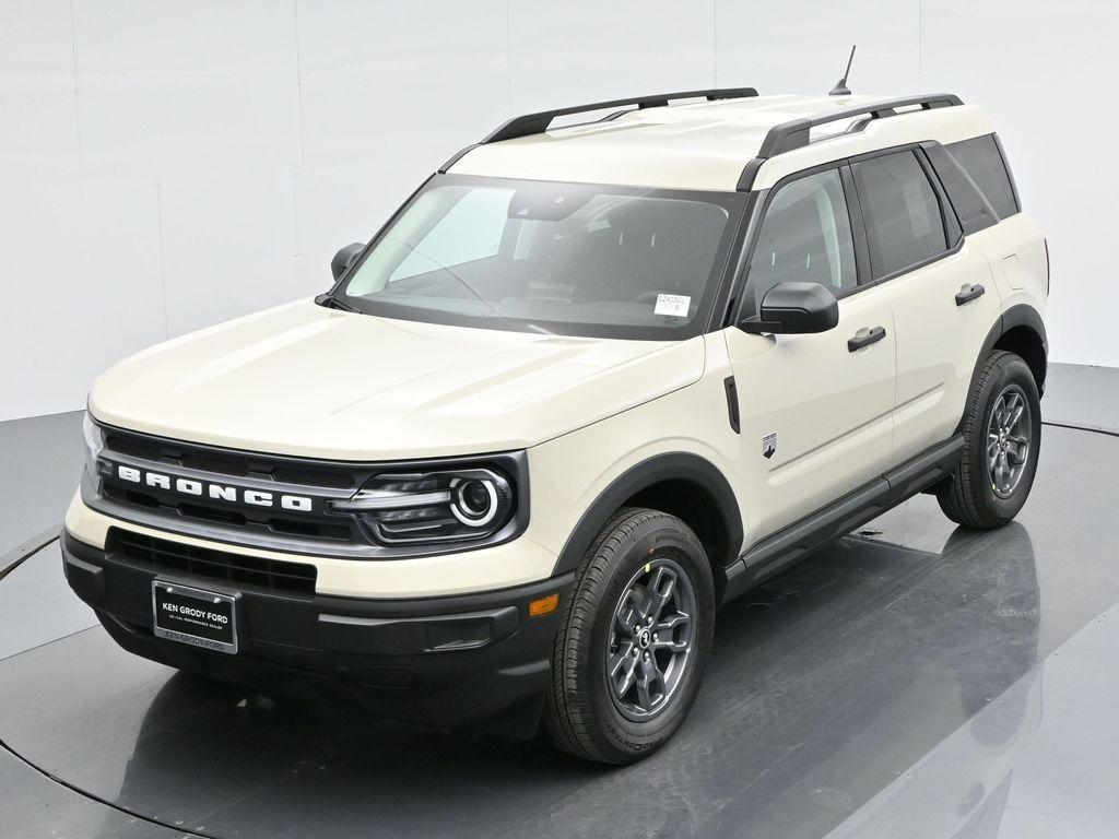 new 2024 Ford Bronco Sport car, priced at $31,815