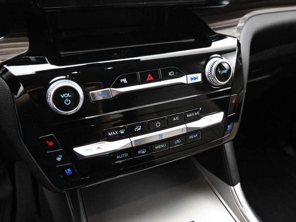 used 2022 Ford Explorer car, priced at $32,100