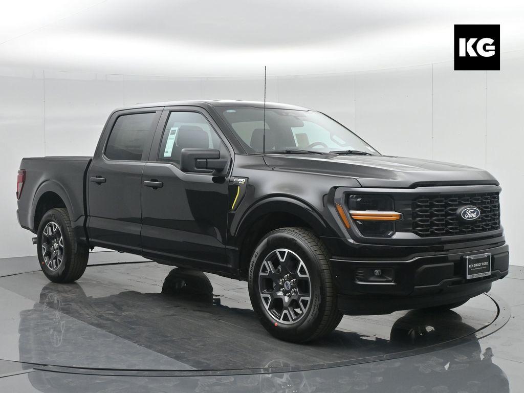 new 2024 Ford F-150 car, priced at $42,272