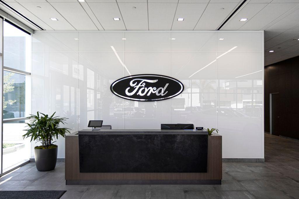used 2010 Ford Edge car, priced at $10,000