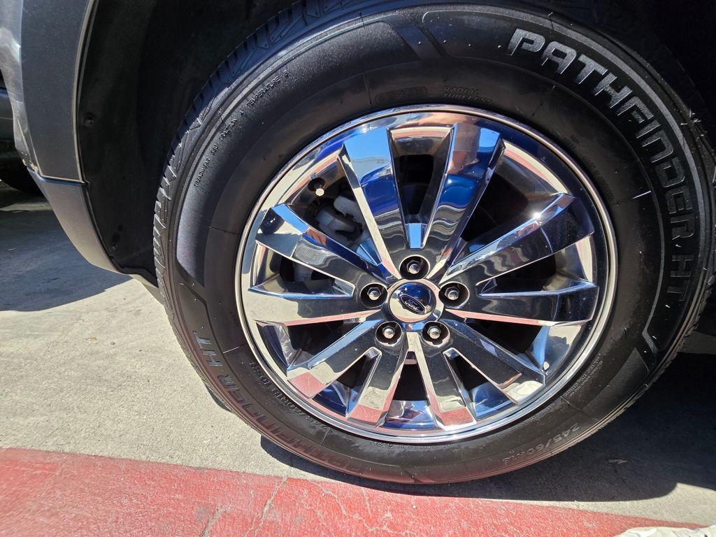 used 2010 Ford Edge car, priced at $10,000